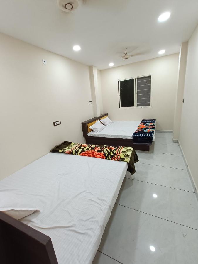Hotel Shipra Inn Удджайн Экстерьер фото
